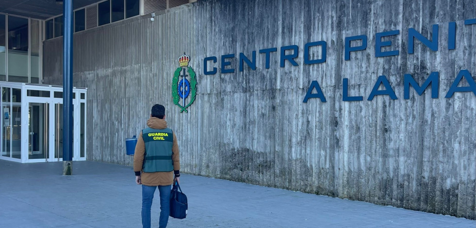 Uno de los detenidos tras la brutal pelea en Pontevedra prende fuego a su celda