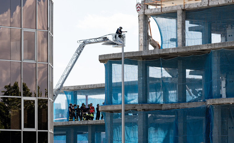 Dos trabajadores muertos al derrumbarse el forjado de un edificio en obras en Madrid