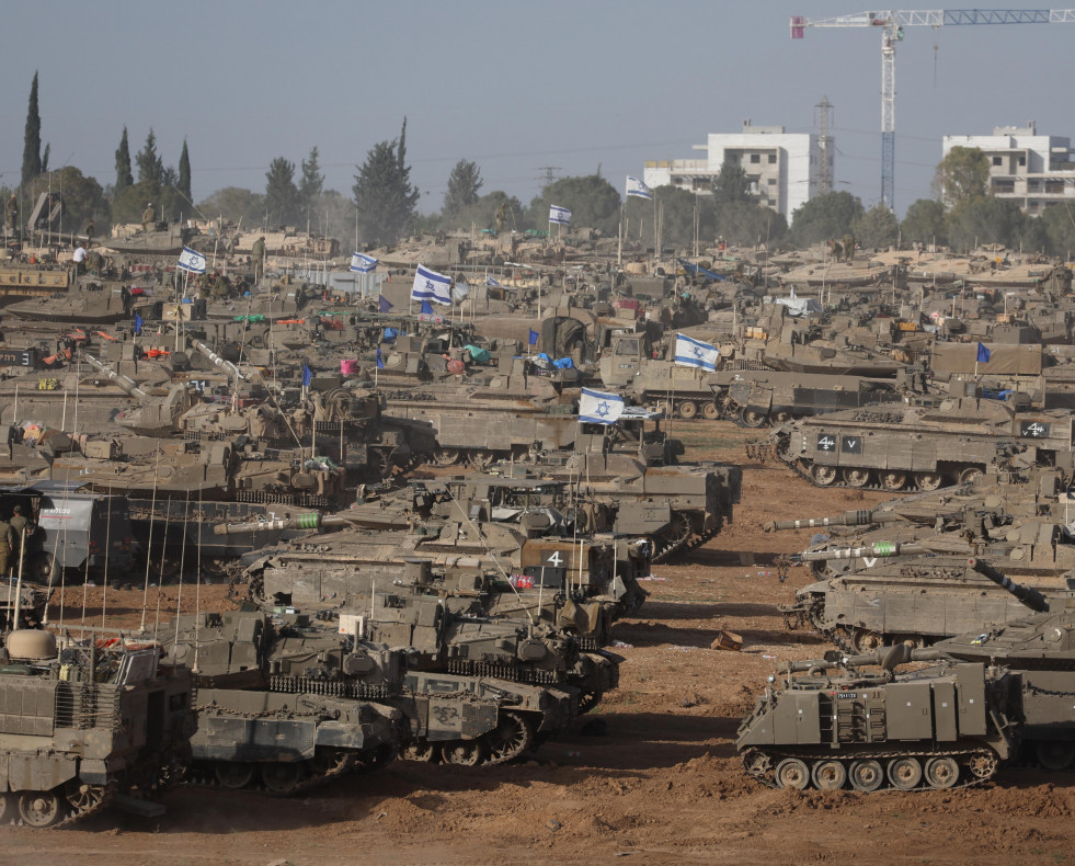 Undisclosed (Israel), 09/05/2024.- Israeli military vehicles gathered near the border fence with the Gaza Strip, at an undisclosed location in southern Israel, 09 May 2024. On 07 May, Israel said that