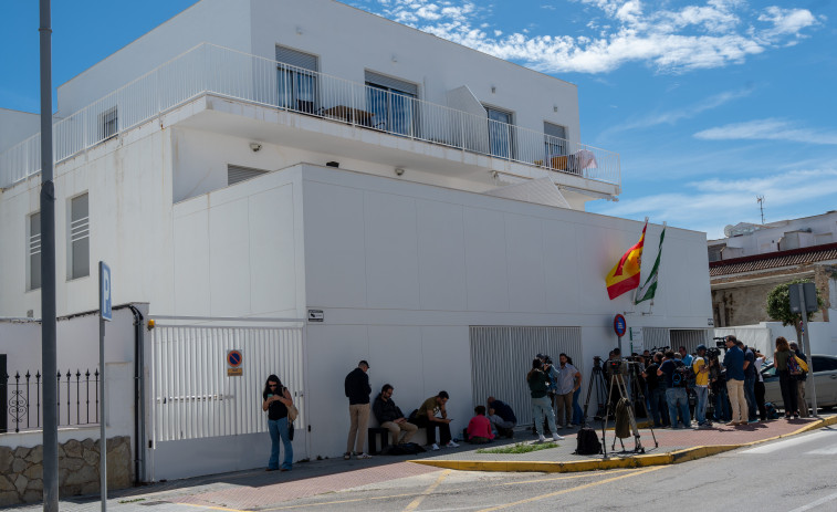 Los guardias civiles de Barbate no pueden identificar a los atacantes de la narcolancha