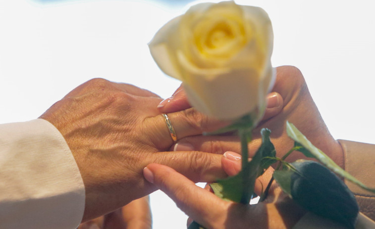 Aumentan un 16,3% los matrimonios ante notario registrados en España