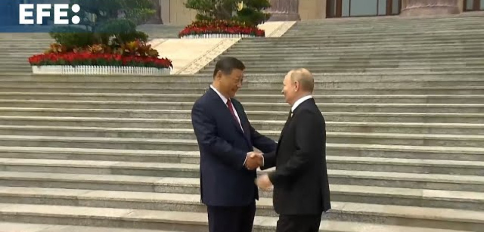 Putin destaca ante primer ministro chino el 