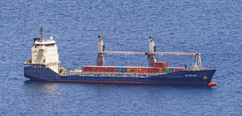 El carguero Borkum suspende su escala en Cartagena entre cruce de declaraciones de Podemos y el Gobierno