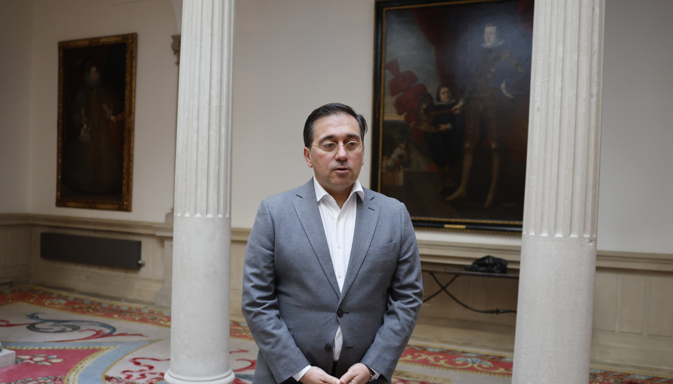 MADRID, 18/05/2024.- El ministro de Asuntos Exteriores de España, José Manuel Albares, atiende a EFE en Madrid. Albares ha informado de que diplomáticos españoles viajarán a Afganistán para repa