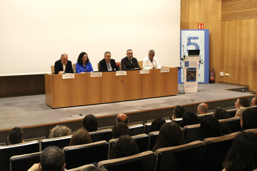 El área sanitaria de A Coruña contabiliza 21 hospitalizados  por coronavirus