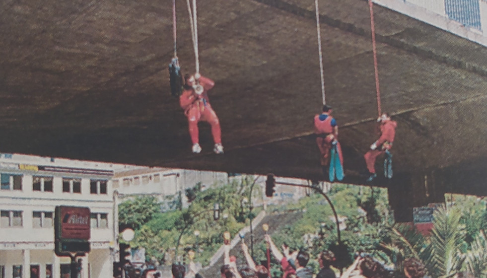 Protesta alfonso molina 1999 cortada