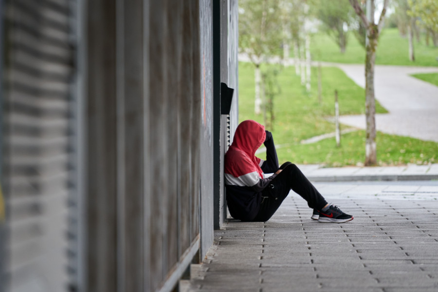 Las urgencias estiman un 30% más de asistencias por conductas suicidas en España