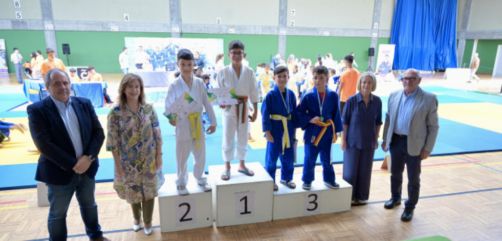 El XLII Trofeo de Judo Liceo La Paz reúne a unos 800 judokas de toda Galicia