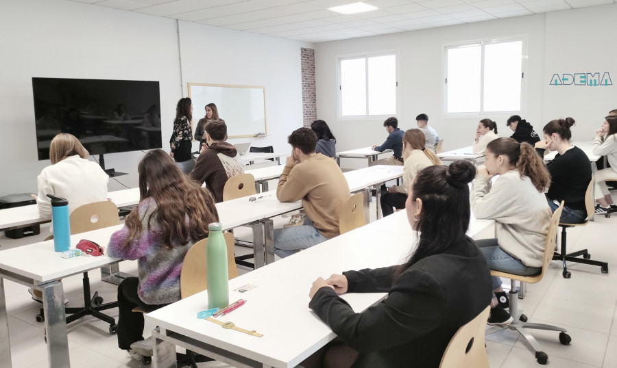 Los grados de Ciencias Sociales y de la Salud son los que más se solicitan en ofertas de empleo