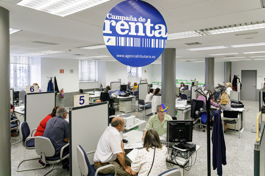 La Agencia Tributaria abre la atención presencial para la Renta
