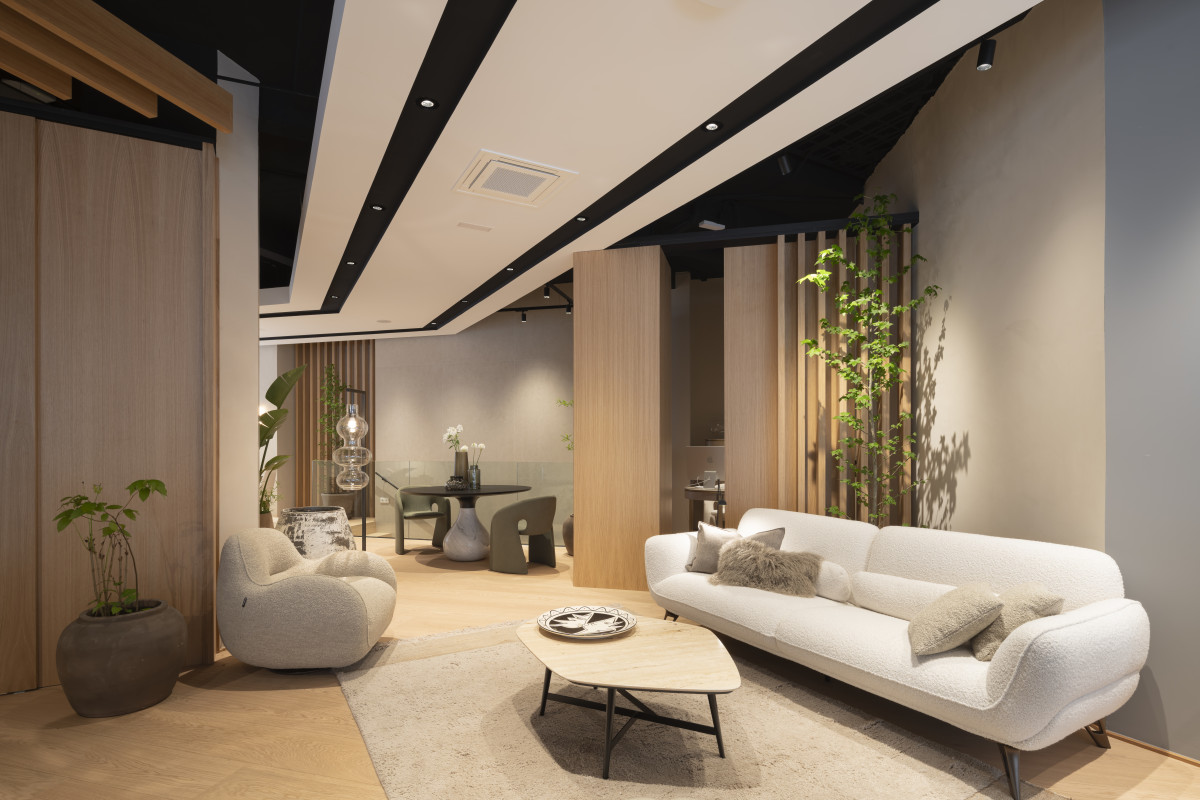ROCHE BOBOIS   A CORUu00d1A 7
