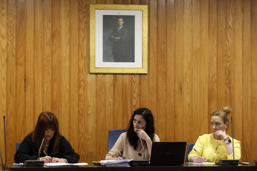 Cambre insiste en el suplemento rechazado por la oposición para abonar facturas de 2023
