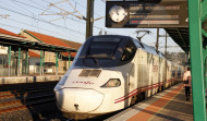 Una avería en un tren entre Vigo y A Coruña obliga a desalojar a los pasajeros en la estación de Vilagarcía