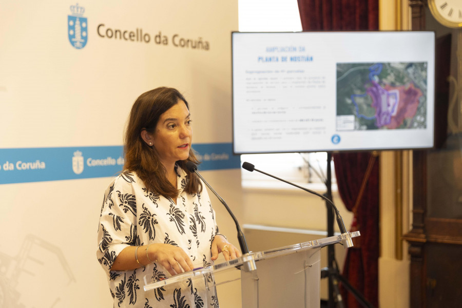 Inés Rey ve “intencionalidad” en la convocatoria de la huelga en el servicio de limpieza viaria