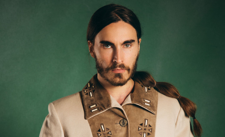 Carlos Ares | “Mis padres creían que la música me convertiría en una persona sensible”