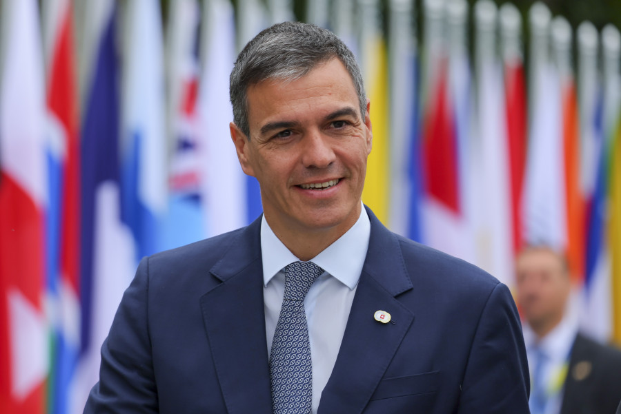 A Pedro Sánchez se le avería el Falcon
