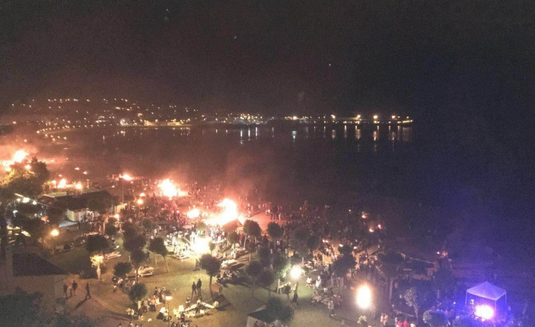 San Juan en Sada: sardinas, música y fuegos artificiales