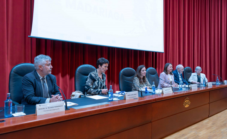 Sylvia Fernández de Bobadilla, Nacho Alarcón e Íñigo Picabea ganan los premios Salvador de Madariaga