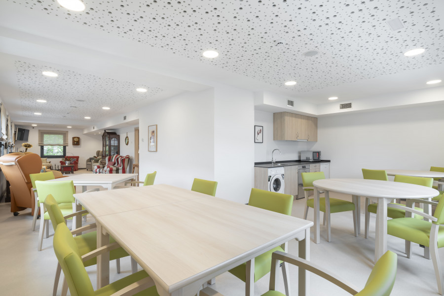 Oleiros inaugura una nueva residencia para personas mayores