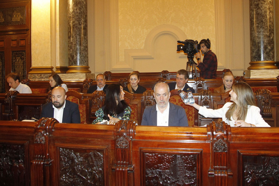 El Ayuntamiento reduce la Junta de Gobierno local y dobla el número de tenientes de alcalde