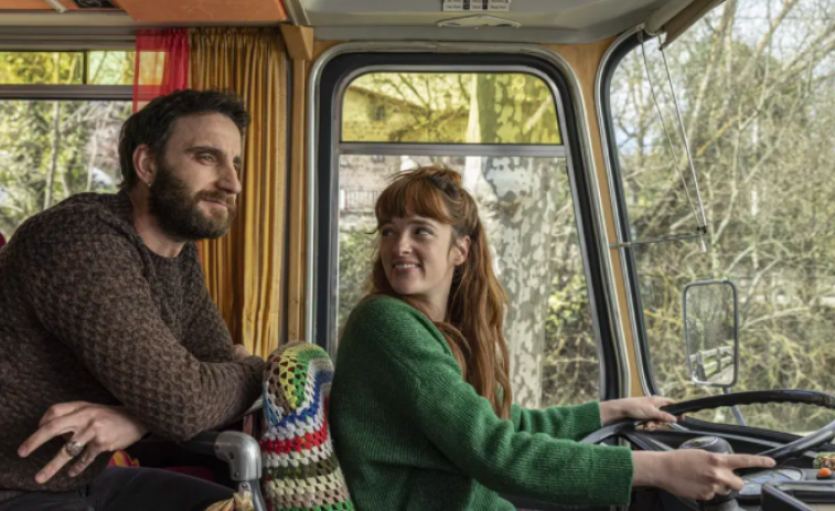 Dani Rovira revive su cáncer con “El bus de la vida”, un proceso 