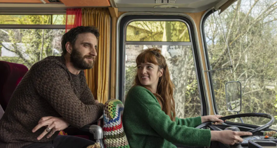 Dani Rovira revive su cáncer con “El bus de la vida”, un proceso "terapéutico"