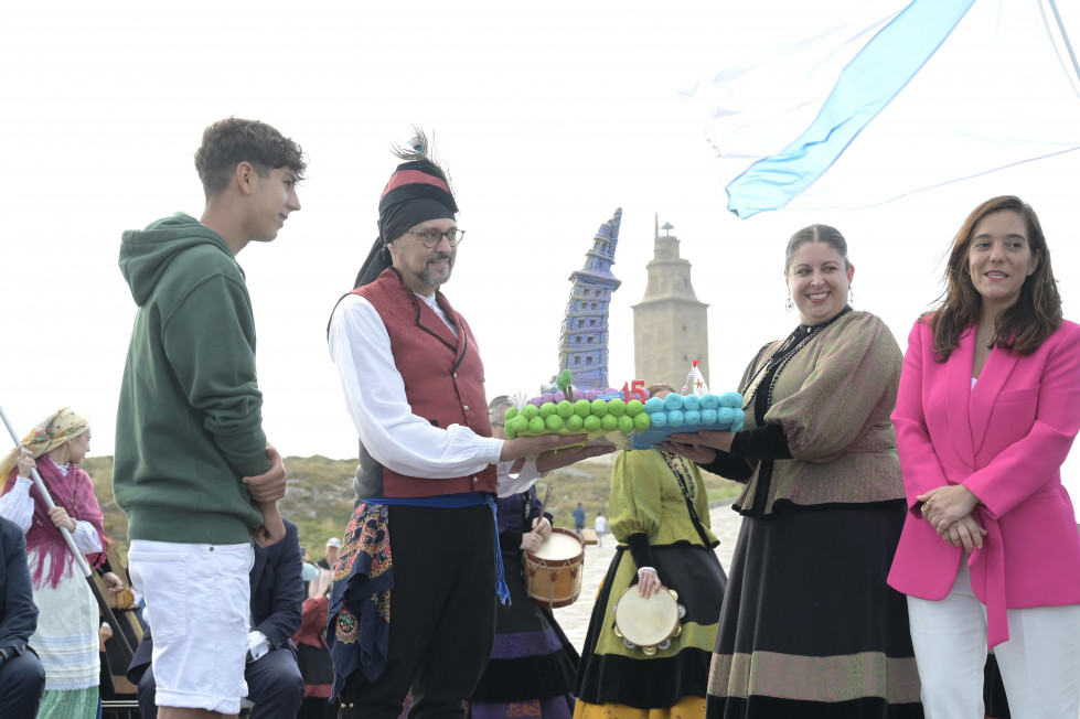 Acto especial a los pies de la Torre de Hércules  para celebrar el aniversario de su proclamación como Patrimonio Mundial (9)