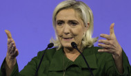 Le Pen acusa a Macron de preparar “un golpe de Estado administrativo”