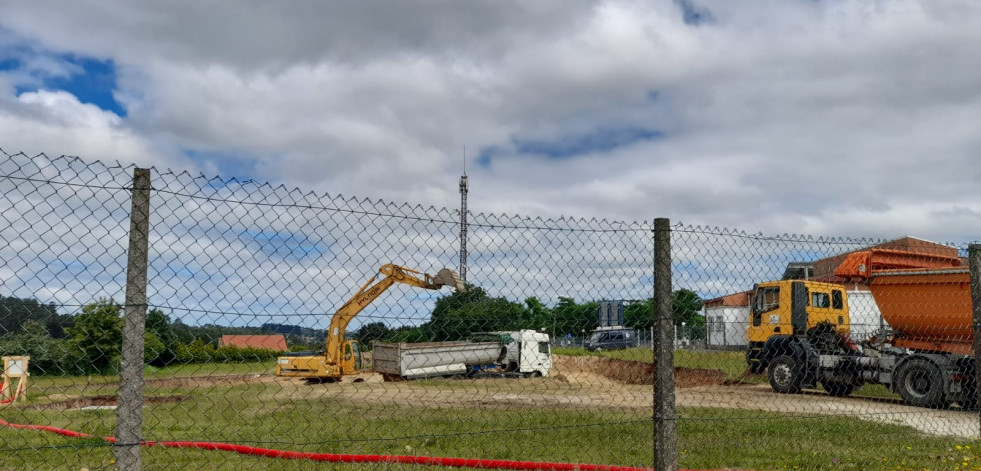 La Xunta establece en Abegondo el cimiento del centro de salud más vanguardista de Galicia