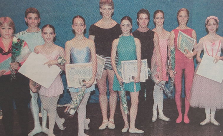 Hace 25 años | Tres coruñesas triunfan en el concurso nacional de danza y una joven muere en Mera en un curso de submarinismo