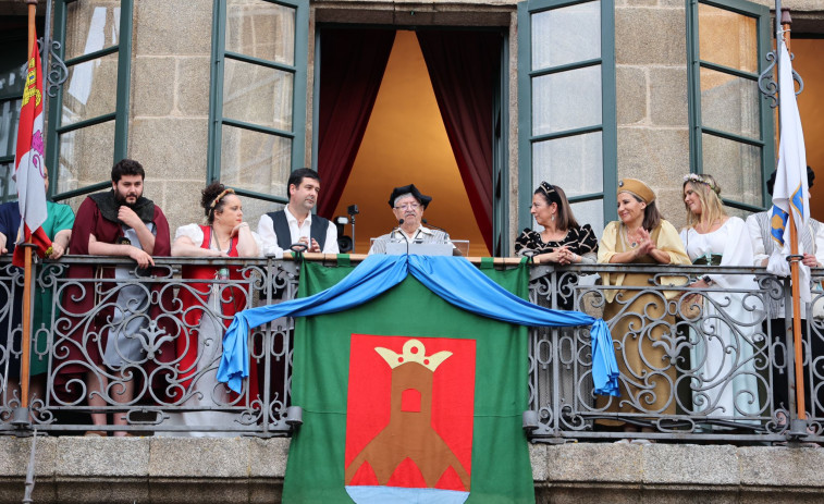 El cronista de la ciudad abre la Feira Franca Medieval de Betanzos