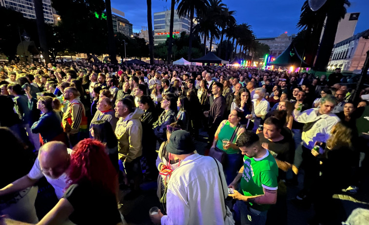 Bares, pubs y discotecas de A Coruña podrán cerrar dos horas más tarde con motivo del Orgullo