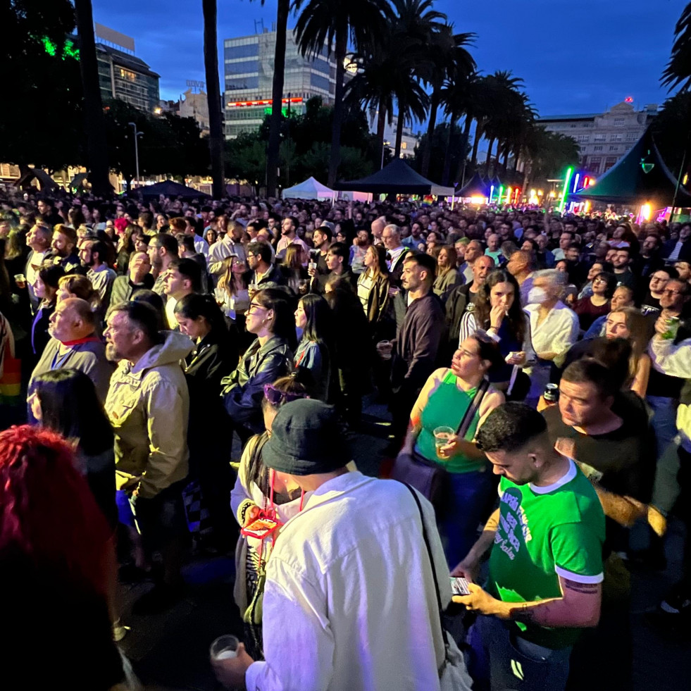 Bares, pubs y discotecas de A Coruña podrán cerrar dos horas más tarde con motivo del Orgullo