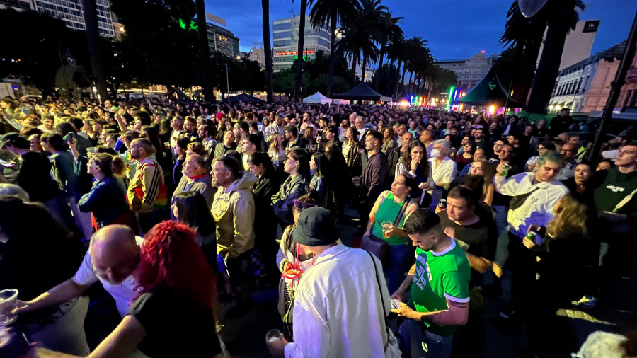 Bares, pubs y discotecas de A Coruña podrán cerrar dos horas más tarde con motivo del Orgullo