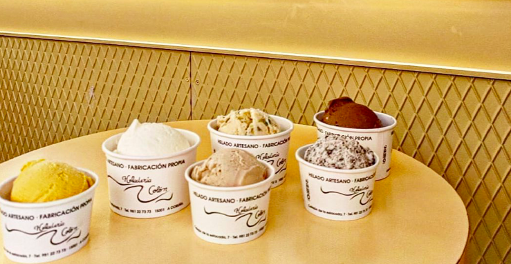 Helados de heladería Colón