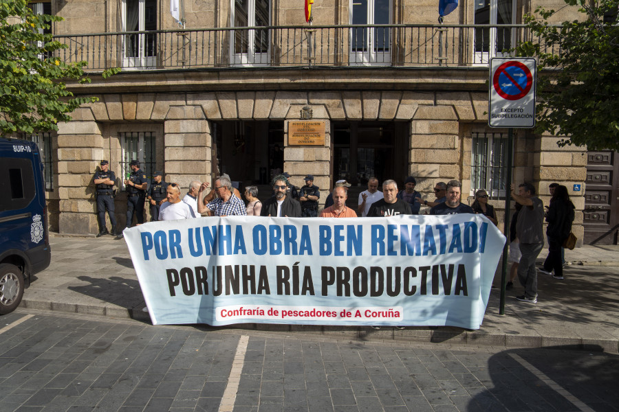 Los mariscadores de A Coruña sanearán los bancos de marisco de O Burgo