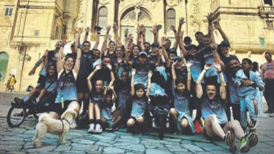 Empujando sonrisas logra recorrer el Camino Inglés con dos personas en silla de ruedas