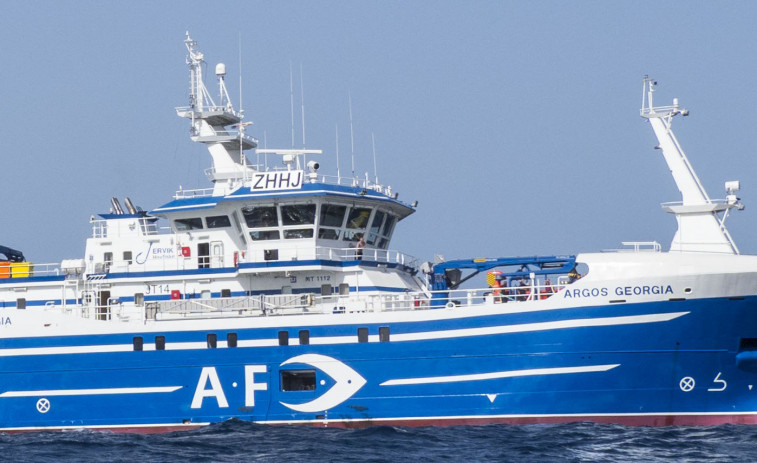 Apuntan a un bloque de hielo como posible causa del hundimiento del buque 'Argos Georgia'