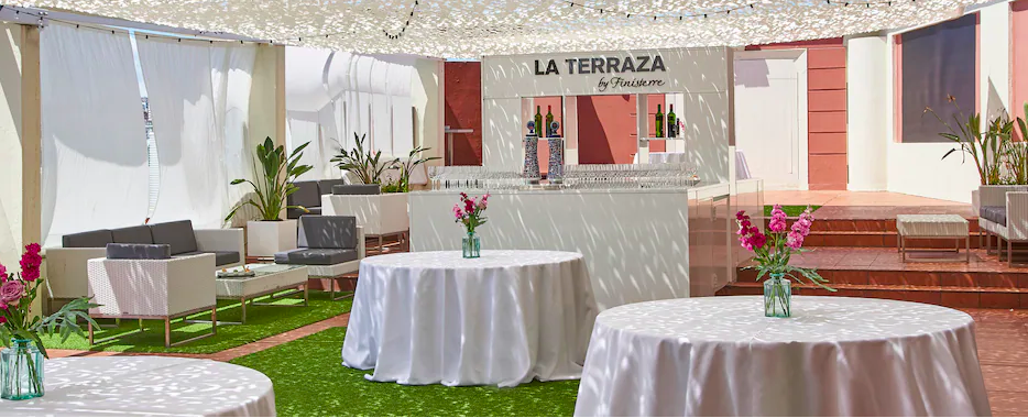 La terraza by Finisterre