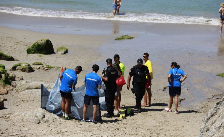 Fallece en A Coruña el segundo bañista de un infarto en dos días