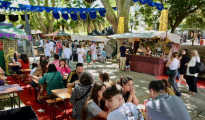 La Feira das Marabillas conquista la Ciudad Vieja de A Coruña