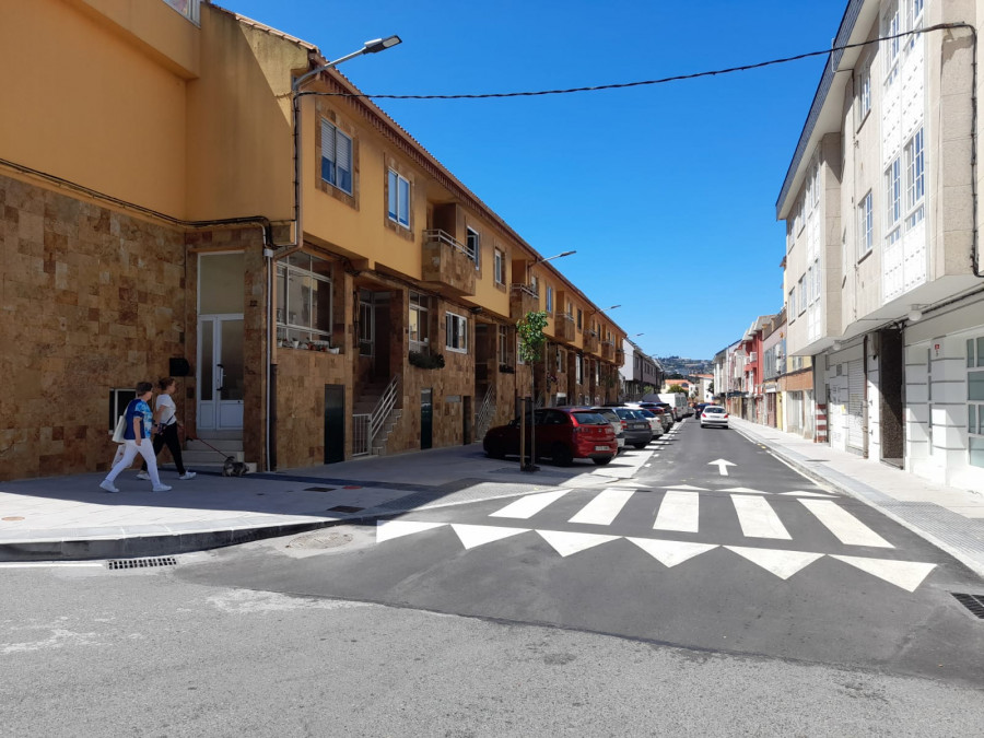 El tráfico ya rueda por las calles de Humboldt y Linneo de Santa Cristina