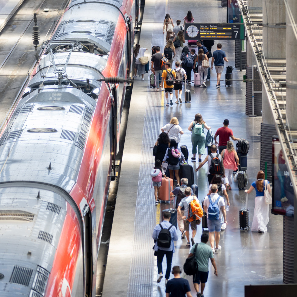El nuevo servicio de Renfe dispara los viajes entre Galicia y Madrid