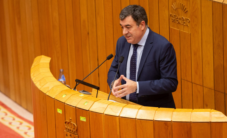 Asignan 7.037 plazas de profesores en la adjudicación de destinos para el  curso 2024-25
