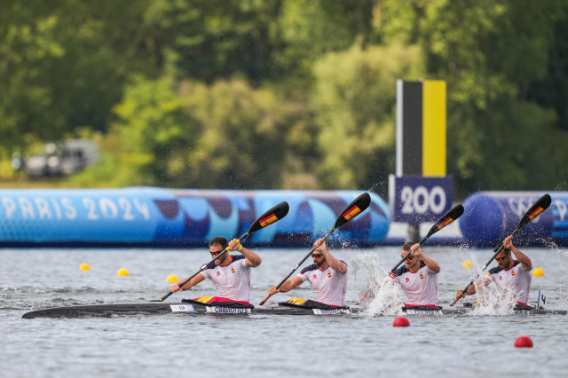 EuropaPress 6145756 saul craviotto carlos arevalo marcus cooper rodrigo germade spain compete during