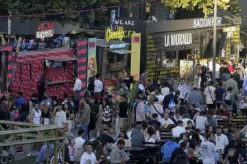 El festival nacional de las hamburguesas en el paseo de los Puentes  @Quintana  (9)
