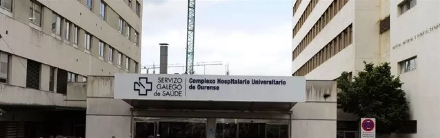 Trasladado un hombre con quemaduras tras un incendio en la cocina de una cafetería de Ourense