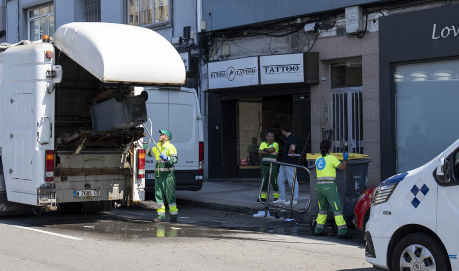 El servicio de recogida de A Coruña recupera la normalidad con la vuelta del puerta a puerta y de voluminosos