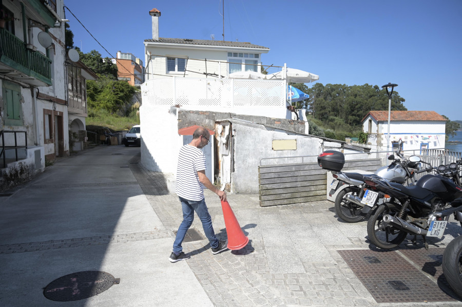 El fondo suizo  envía vigilantes a patrullar As Xubias para evitar okupaciones