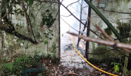 Arde una casa abandonada en A Brea, en Bergondo